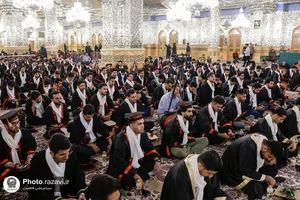 مراسم دانش&zwnj;آموختگی فارغ&zwnj;التحصیلان دانشگاه&zwnj;های علوم پزشکی سراسر کشور در حرم مطهر رضوی
