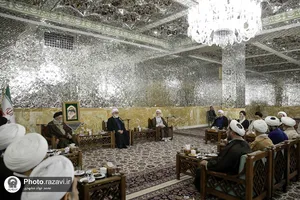 دیدار جمعی از اساتید حوزه&zwnj; علمیه اصفهان با تولیت آستان قدس رضوی