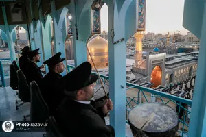 آیین نقاره&zwnj;&zwnj;نوازی ماه ربیع&zwnj;الاول در حرم مطهر رضوی