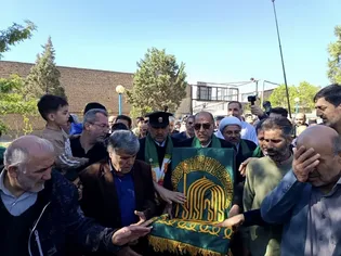 حضور خادمان آستان مقدس رضوی و کاروان «زیر سایه خورشید» در امامزاده قاسم(ع) ماهدشت/ گزارش تصویری