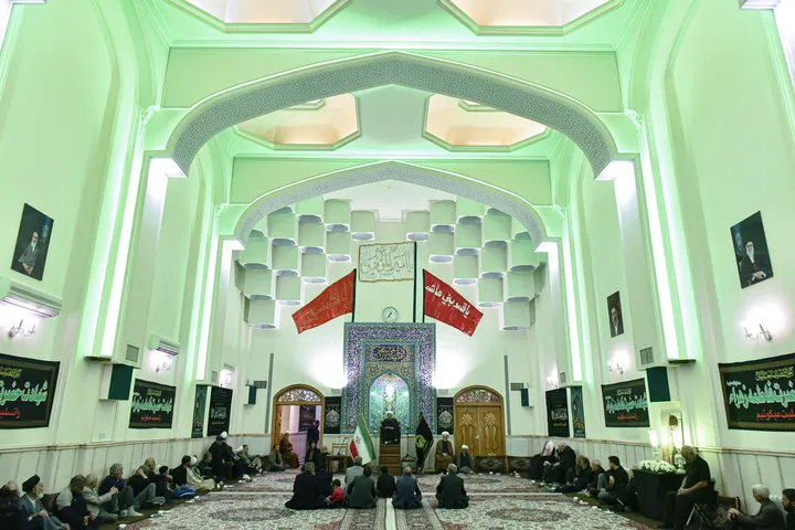 عزاداری شهادت حضرت زهرا سلام‌الله علیها در حسینیه امام رضا علیه‌السلام