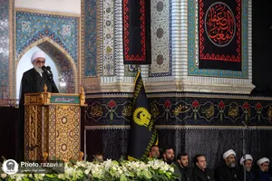 آیین خطبه&zwnj;خوانی شب شهادت امام رضا علیه&zwnj;السلام در حرم مطهر رضوی-1