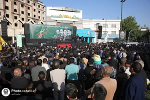 اجتماع مردم مشهد در پی شهادت رئیس جمهور و جمعی از مسئولان-2