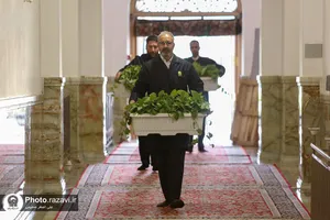گل آرایی رواق امام خمینی(ره) حرم مطهر رضوی