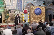 طنین دعای استقامت و استغاثه در شب عید غدیر در حرم رضوی