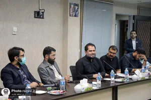 دیدار جمعی از فعالان مجازی با رئیس مرکز ارتباطات و رسانه آستان قدس رضوی