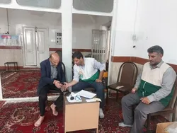 بهره‌مندی مخدومین منطقه قم پایین مراغه از خدمات رایگان سلامت