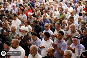 اقامه نماز عید سعید قربان در حرم مطهر رضوی-١
