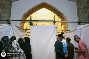 توزیع 70هزار پرس غذا به مناسبت عید غدیر در حرم مطهر رضوی