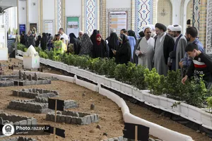 بازدید نماینده ولی&zwnj;فقیه در امور حج و زیارت از نمایشگاه &laquo;در آستان بقیع&raquo;