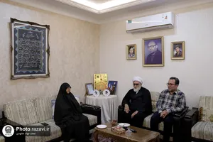 دیدار تولیت آستان قدس رضوی با خانواده شهیدان و ایثارگران