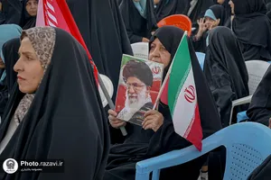 غبارروبی مزار شهدای مدفون در آرامگاه خواجه ربیع مشهد