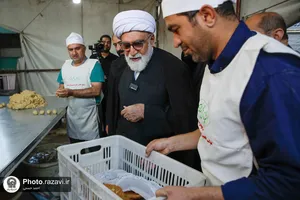 بازدید تولیت آستان قدس رضوی از مواکب بنیاد کرامت رضوی