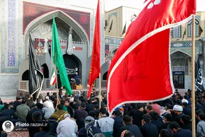 مراسم عزاداری هیئت ابناءالرضا(ع) در حرم مطهر رضوی