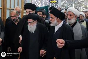 مراسم بزرگداشت آیت الله رئیسی در حرم مطهر رضوی