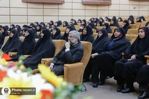 تقدیر از بانوان شاغل در حرم مطهر رضوی