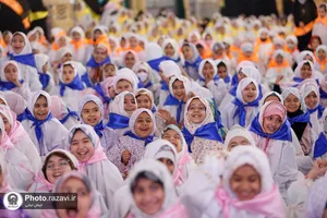 جشن تکلیف دختران تازه مکلف شده در حرم مطهر رضوی