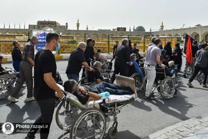تشرف معلولان آسایشگاه فیاض بخش به حرم مطهر رضوی