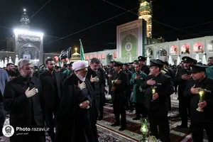 مراسم شام غریبان امام حسین(علیه&zwnj;السلام) در حرم مطهر رضوی