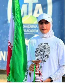 کسب قهرمانی مسابقات انتخابی تنیس و عضویت در تیم ملی توسط دانش آموز دبیرستان امام رضا(ع)