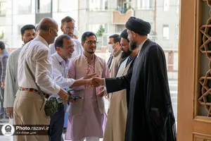 بازدید جمعی از مدیران و معلمان مدارس هندوستان از دبیرستان علوم و معارف اسلامی امام رضا (ع)