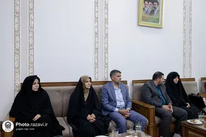 دیدار کارکنان نمونه با تولیت آستان قدس رضوی