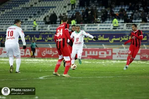 دیدار تیم منتخب فوتبال خراسان و تیم ملی ۱۹۹۸