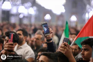 ویژه برنامه پرچمدار مقاومت در حرم مطهر رضوی