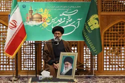 Ayatollah Khamenei’s name shines among Quran presenters of AQR