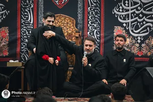 بزرگداشت رهبر شهید انقلاب در حرم مطهر رضوی