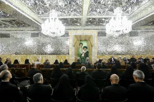 دیدار جمعی از خادمان آزاده با تولیت آستان قدس رضوی
