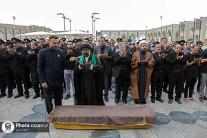 تشییع پیکر پاکبان مشهدی در حرم مطهر رضوی