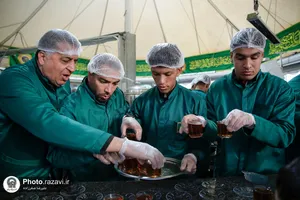 تشرف تیم ملی فوتبال نوجوانان به حرم مطهر رضوی
