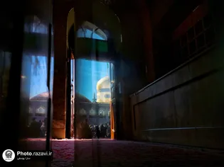 عکس با کیفیت : صحن انقلاب اسلامی حرم امام رضا علیه السلام