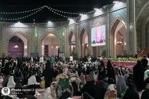مراسم جشن میلاد امام رضا علیه&zwnj;السلام در صحن غدیر