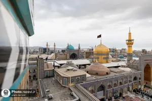 سیاه&zwnj;پوشی حرم مطهر رضوی در آستانه شهادت امیرالمومنین علیه&zwnj;السلام
