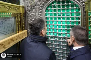 تشرف شرکت کنندگان بیست و هشتمین اجلاسیه سازمان اکو به حرم مطهر رضوی
