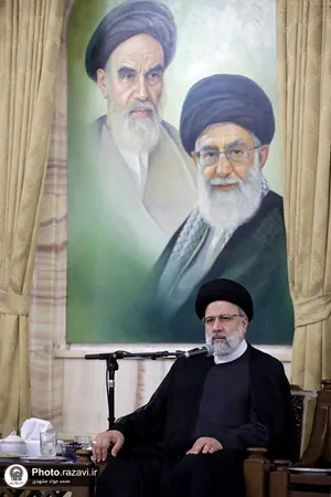 دیدار رئیس جمهور و جمعی از مسئولان کشوری و استانی با تولیت آستان قدس رضوی