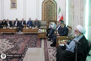 دیدار دانش&zwnj;آموزان افتخارآفرین تیم ملی المپیاد هوش مصنوعی با تولیت آستان قدس رضوی