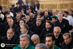 نشست تحلیلی وقایع اخیر کشور در حرم مطهر رضوی