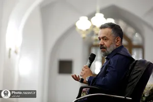 اعتکاف دختران نوجوان در حرم مطهر رضوی