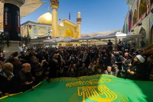 تشرف کاروان سفیران امام رئوف علیه‌السلام به حرم امیرالمؤمنین علیه‌السلام