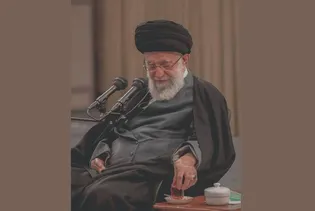 سلام بر سر سلسله هنرمندان بیدار