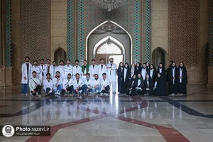 آیین روپوش سفید و سوگند پزشکی دانش&zwnj;آموختگان دانشگاه علوم پزشکی شیراز