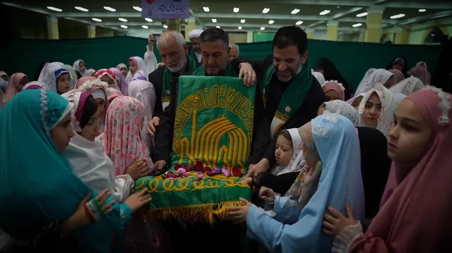 کاروان زیر سایه خورشید به «مهمونی فرشته‌ها» آمد/ کلیپ