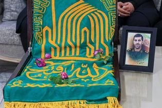 حضور کاروان زیر سایه خورشید در منزل شهید مهدی قلی زاده