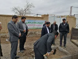 غرس ده‌ها اصله درخت در روستای احمدآباد رضوی رفسنجان 