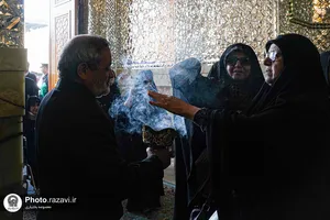 تشرف خانواده شهدا و جانبازان لامرد فارس به حرم مطهر رضوی
