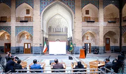 برگزاری رویداد علمی دفاع از پایان‌نامه‌های کارشناسی‌ارشد در حرم مطهر رضوی