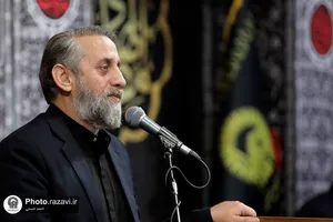مراسم وداع با پیکر شهید سیدهاشم حسینی در حرم مطهر رضوی